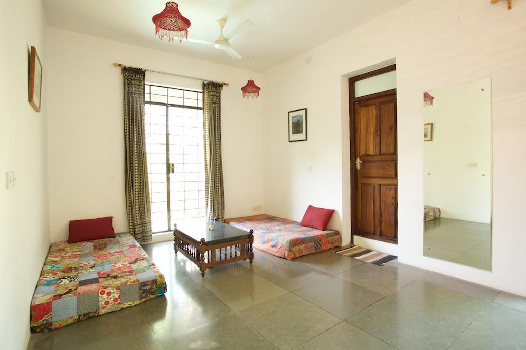 The Annex, Isai Ambalam Guest House أورفيلا المظهر الخارجي الصورة